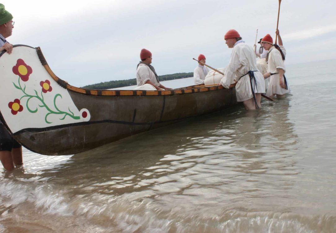 Canoe Canoe