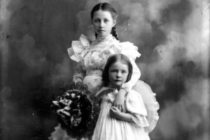 Florence and Mary Gallagher, ca. 1900