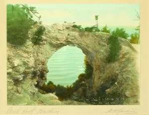 Gardiner Arch Rock
