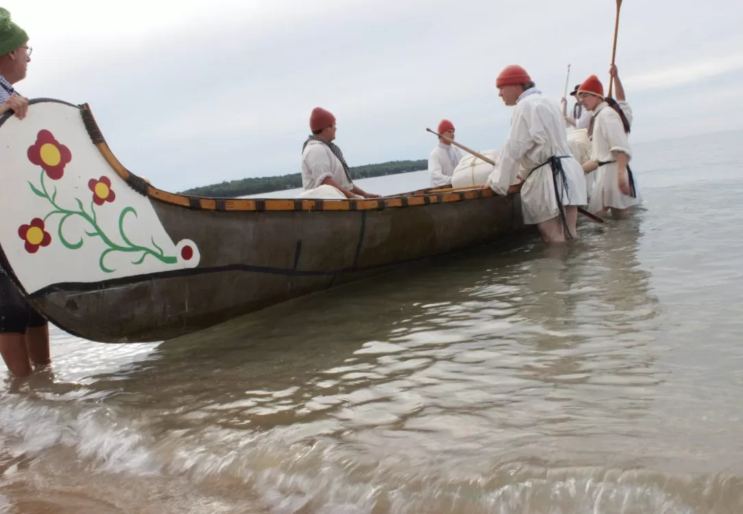 Canoe